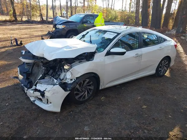 19XFC2F70HE201868 2017 HONDA CIVIC - Image 2