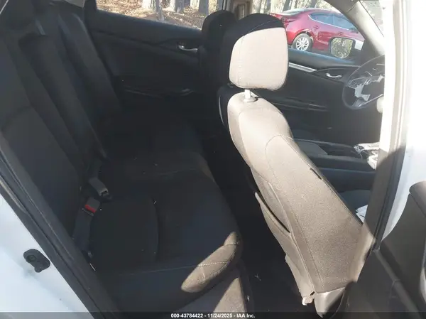 19XFC2F70HE201868 2017 HONDA CIVIC - Image 8