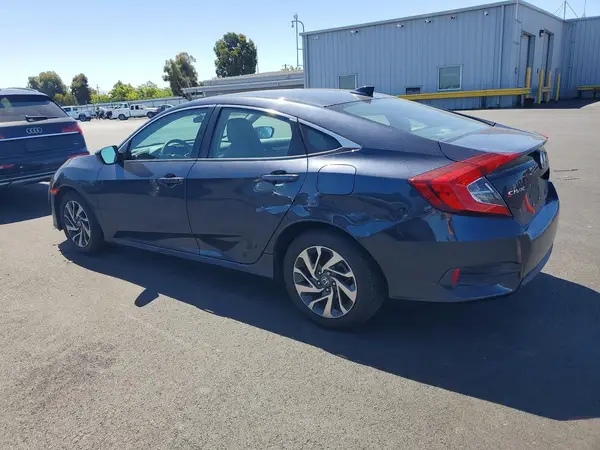 19XFC2F70HE226981 2017 HONDA CIVIC - Image 2