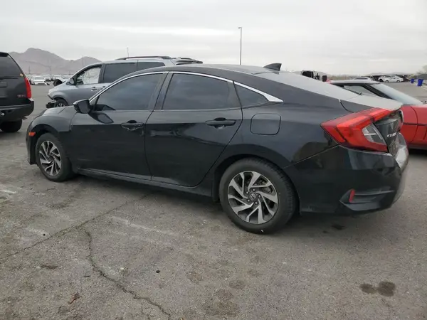 19XFC2F70JE003488 2018 HONDA CIVIC - Image 2