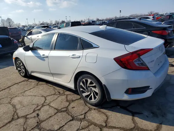 19XFC2F70JE006567 2018 HONDA CIVIC - Image 2