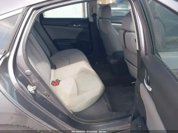 19XFC2F70JE013616 2018 HONDA CIVIC - Image 8