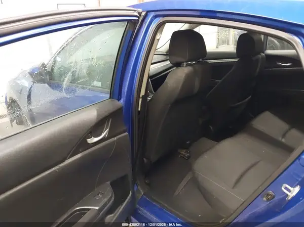 19XFC2F70JE017441 2018 HONDA CIVIC - Image 8