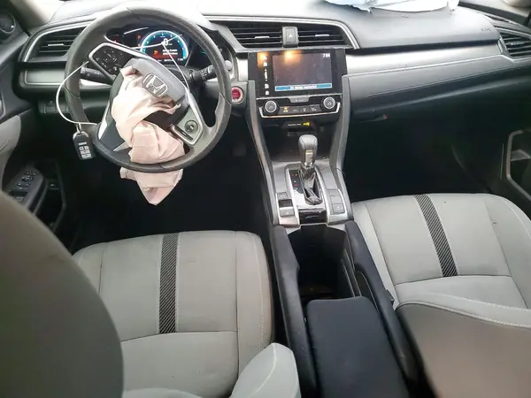 19XFC2F70JE017679 2018 HONDA CIVIC - Image 8