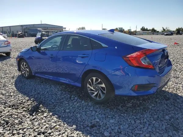 19XFC2F70JE017732 2018 HONDA CIVIC - Image 2