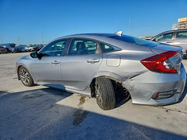 19XFC2F70JE023000 2018 HONDA CIVIC - Image 2