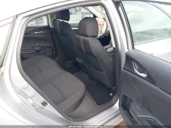 19XFC2F70JE023210 2018 HONDA CIVIC - Image 8