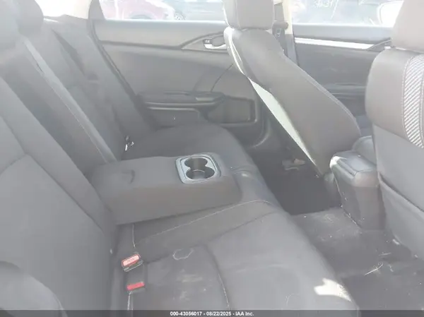 19XFC2F70JE030545 2018 HONDA CIVIC - Image 8