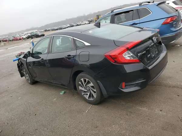 19XFC2F70JE036555 2018 HONDA CIVIC - Image 2