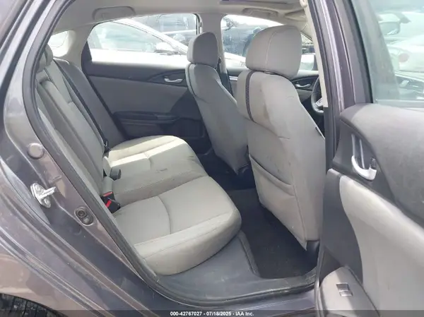 19XFC2F70JE038337 2018 HONDA CIVIC - Image 8