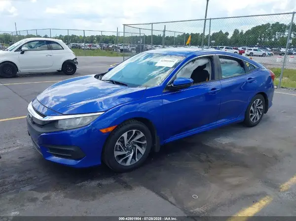 19XFC2F70JE044011 2018 HONDA CIVIC - Image 2