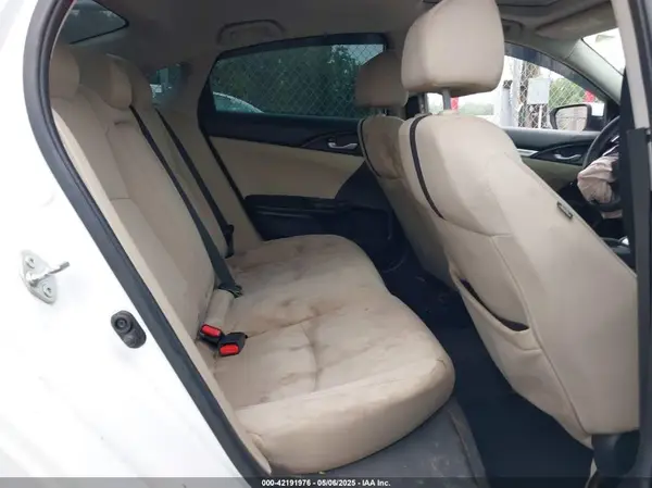 19XFC2F70JE200953 2018 HONDA CIVIC - Image 8