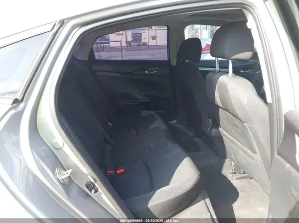 19XFC2F70JE205781 2018 HONDA CIVIC - Image 8