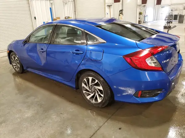 19XFC2F71GE013097 2016 HONDA CIVIC - Image 2