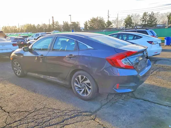 19XFC2F71GE031583 2016 HONDA CIVIC - Image 2