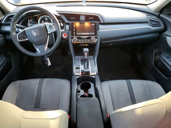 19XFC2F71GE031583 2016 HONDA CIVIC - Image 8