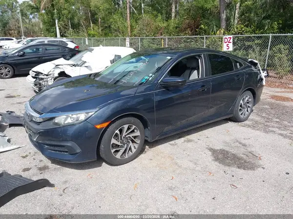 19XFC2F71GE054121 2016 HONDA CIVIC - Image 2