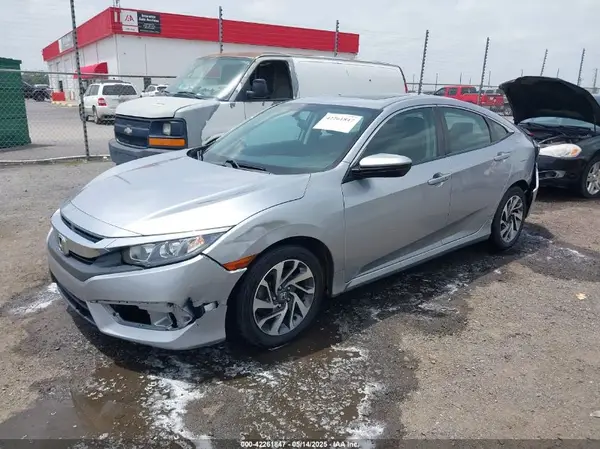 19XFC2F71GE059755 2016 HONDA CIVIC - Image 2