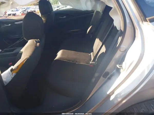 19XFC2F71GE060582 2016 HONDA CIVIC - Image 8