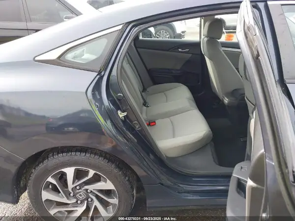 19XFC2F71GE073302 2016 HONDA CIVIC - Image 8