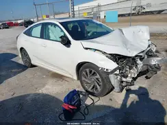 19XFC2F71GE083845 2016 HONDA CIVIC