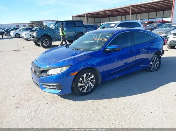 19XFC2F71GE084039 2016 HONDA CIVIC - Image 2