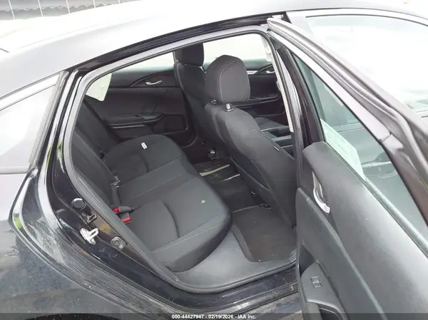 19XFC2F71GE085160 2016 HONDA CIVIC - Image 8