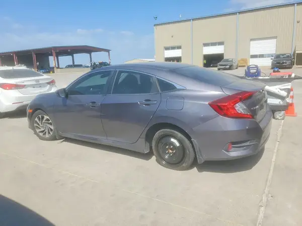 19XFC2F71GE085336 2016 HONDA CIVIC - Image 2