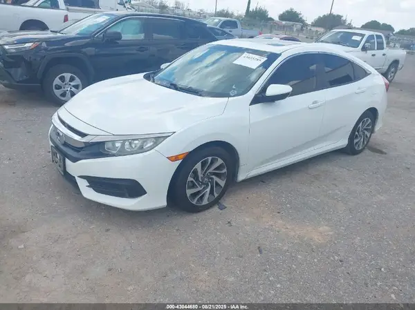 19XFC2F71GE093582 2016 HONDA CIVIC - Image 2