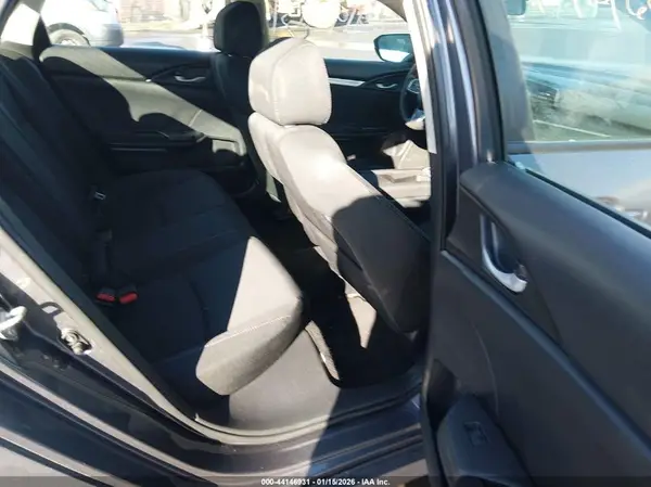 19XFC2F71GE211792 2016 HONDA CIVIC - Image 8