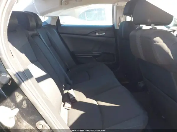 19XFC2F71GE215650 2016 HONDA CIVIC - Image 8