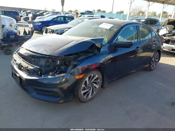 19XFC2F71GE228656 2016 HONDA CIVIC - Image 2