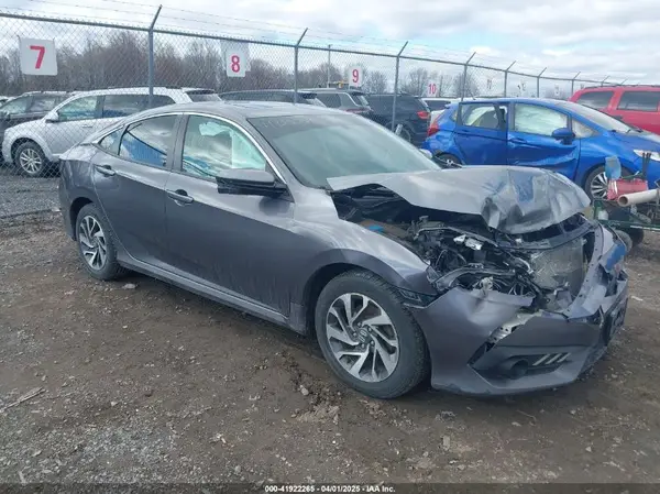 19XFC2F71GE235509 2016 HONDA CIVIC - Image 1