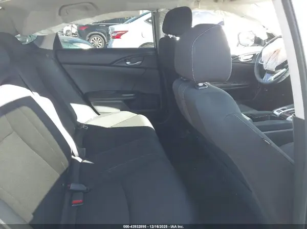 19XFC2F71GE249250 2016 HONDA CIVIC - Image 8