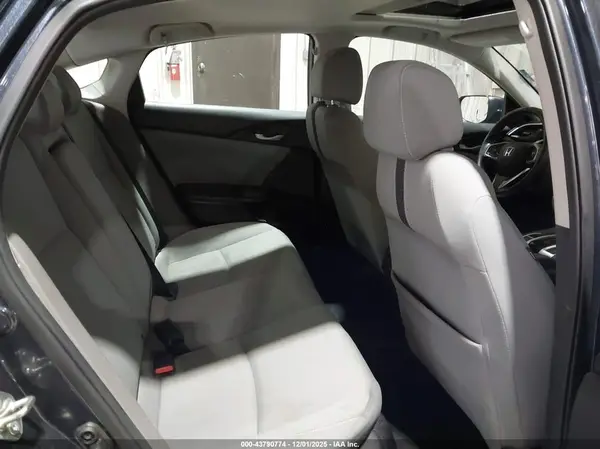 19XFC2F71GE250057 2016 HONDA CIVIC - Image 8