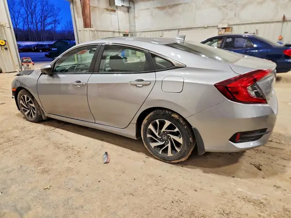 19XFC2F71HE017250 2017 HONDA CIVIC - Image 2