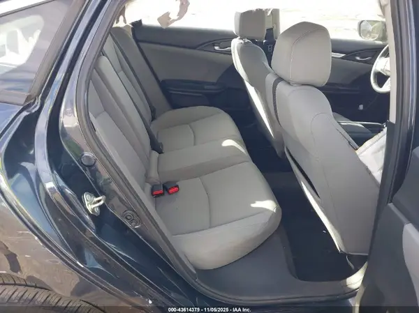19XFC2F71HE025980 2017 HONDA CIVIC - Image 8