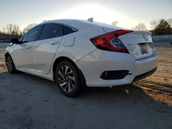 19XFC2F71HE037403 2017 HONDA CIVIC - Image 2