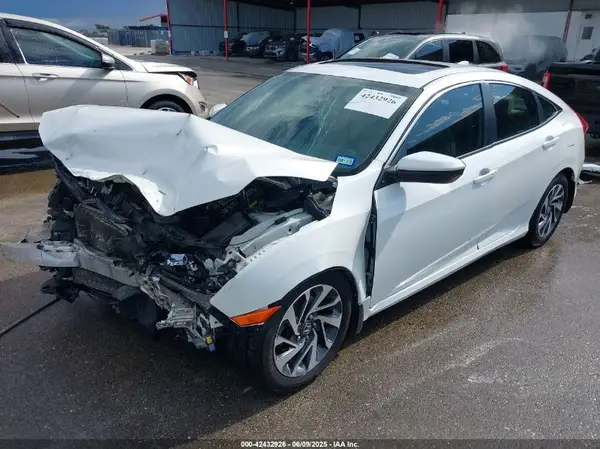 19XFC2F71HE040723 2017 HONDA CIVIC - Image 2