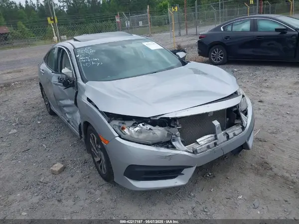 19XFC2F71HE046893 2017 HONDA CIVIC - Image 1