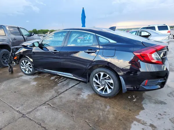19XFC2F71HE058946 2017 HONDA CIVIC - Image 2