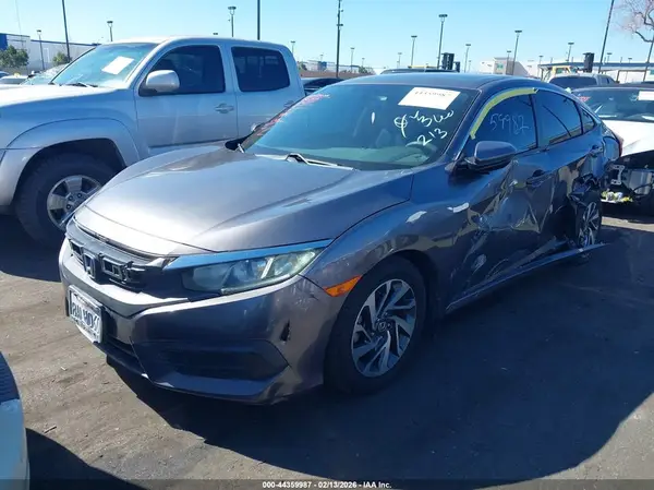 19XFC2F71HE213947 2017 HONDA CIVIC - Image 2