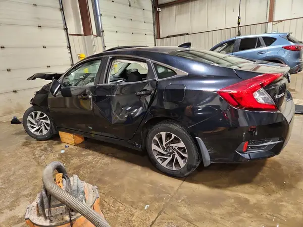 19XFC2F71HE219487 2017 HONDA CIVIC - Image 2