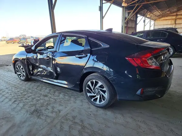 19XFC2F71HE233390 2017 HONDA CIVIC - Image 2