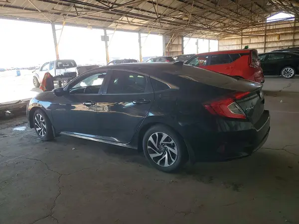 19XFC2F71JE003967 2018 HONDA CIVIC - Image 2