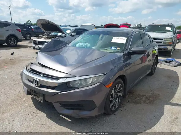 19XFC2F71JE006349 2018 HONDA CIVIC - Image 2