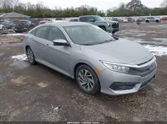 19XFC2F71JE007338 2018 HONDA CIVIC