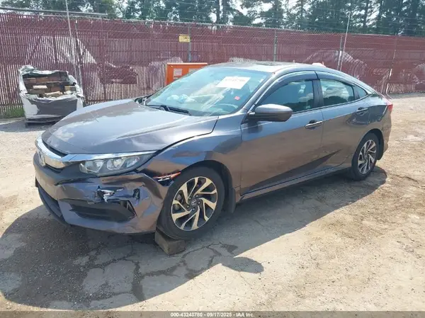 19XFC2F71JE022406 2018 HONDA CIVIC - Image 2