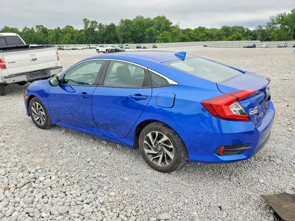 19XFC2F71JE022969 2018 HONDA CIVIC - Image 2