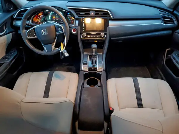 19XFC2F71JE028061 2018 HONDA CIVIC - Image 8